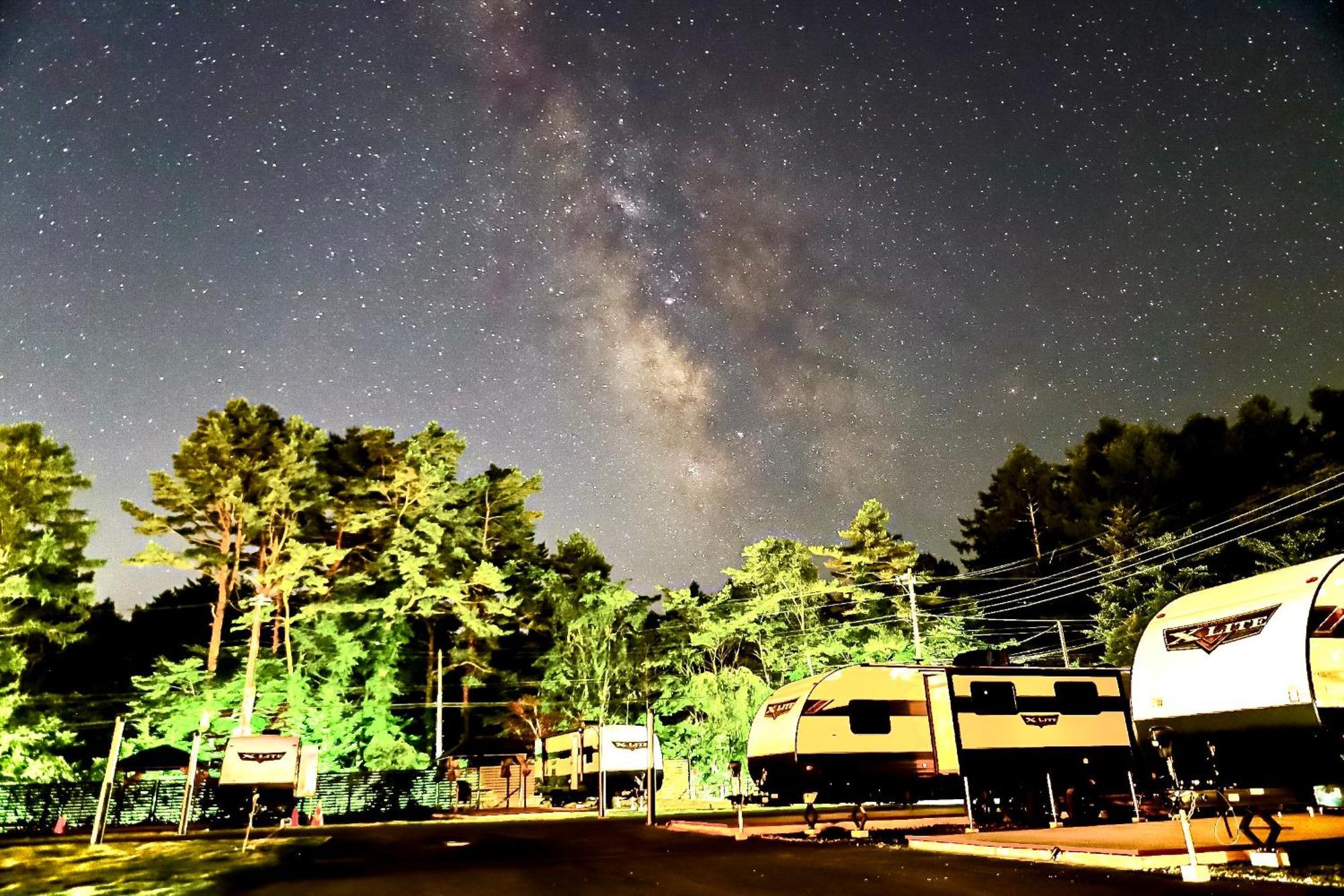 Gramercy Village 山中湖 Glamping &Sauna Яманакако Номер фото