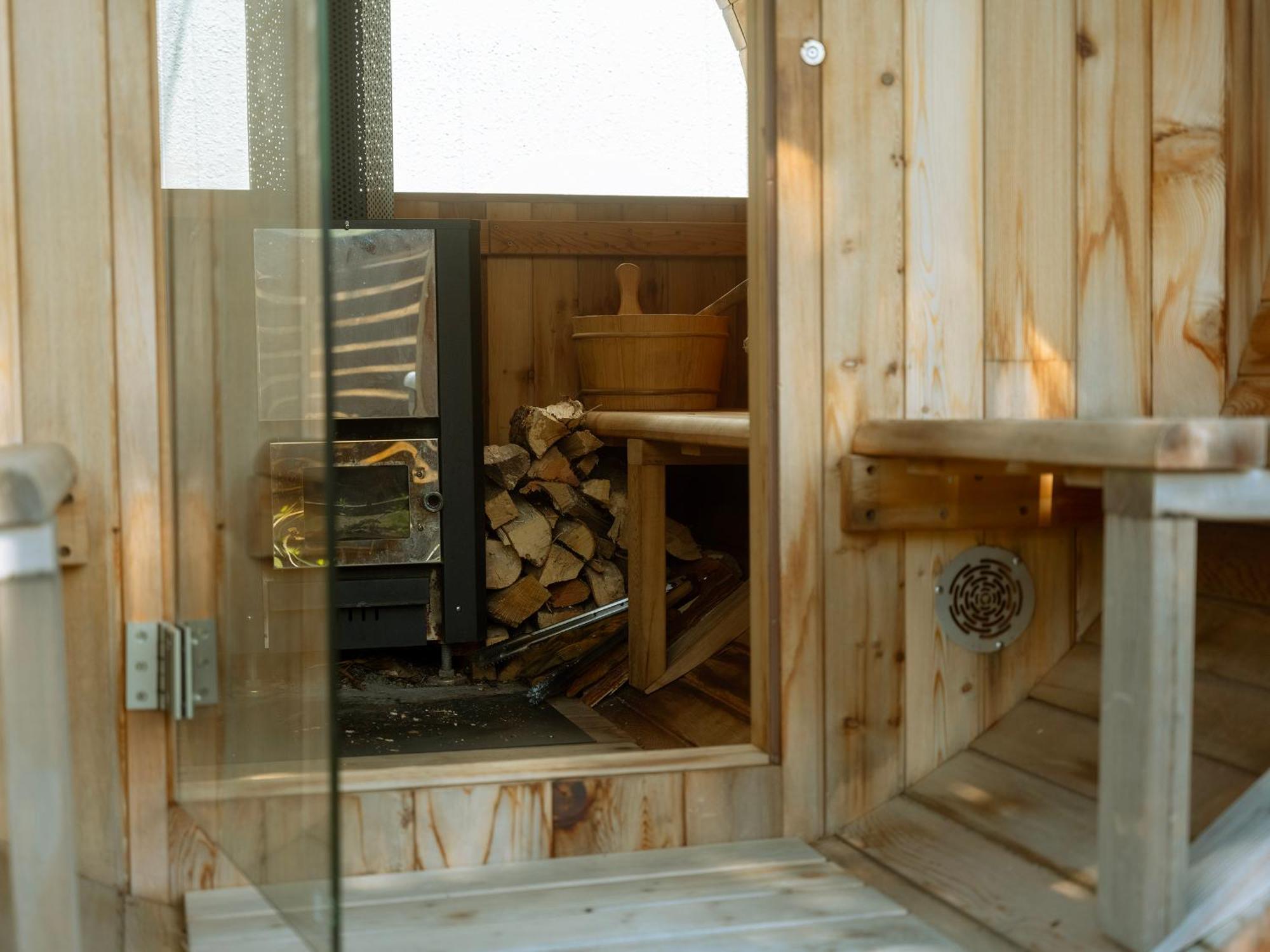 Gramercy Village 山中湖 Glamping &Sauna Яманакако Екстер'єр фото
